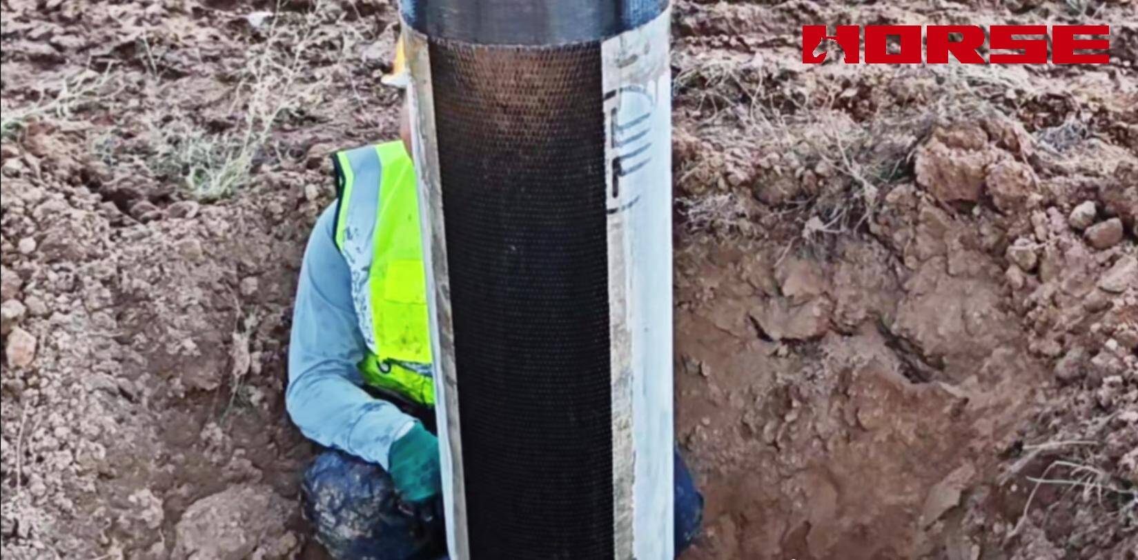 Carbon Fiber Strengthen Photovoltaic Reinforced Concrete Pier
